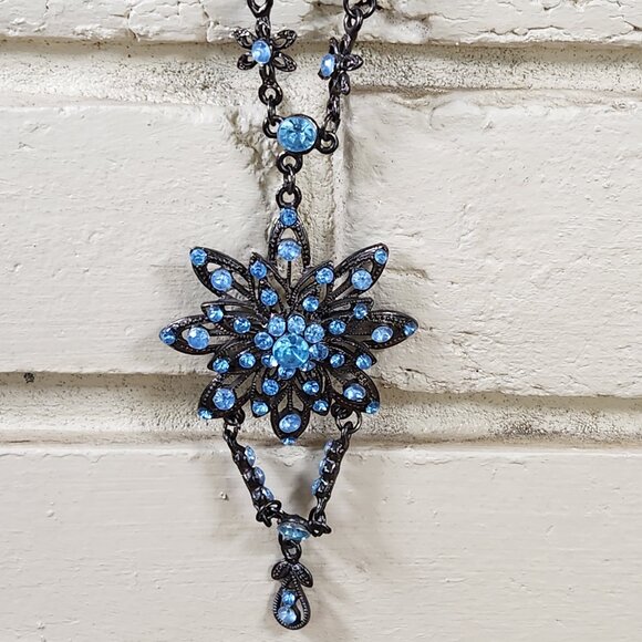 Vintage Estate Elaborate Blue Crystal Flowered Drop Necklace